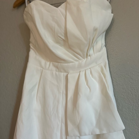 NWOT Won a Heart White Strapless Wide Leg Jumpsuit - Picture 6 of 7